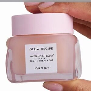 Glow Recipe Watermelon Glow AHA Treatment in Pink Jar